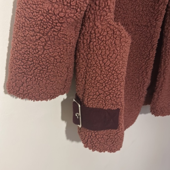 ASOS Teddy Bear Borg Oversized Burgundy Jacket Coat Belt women size Medium - Picture 3 of 9